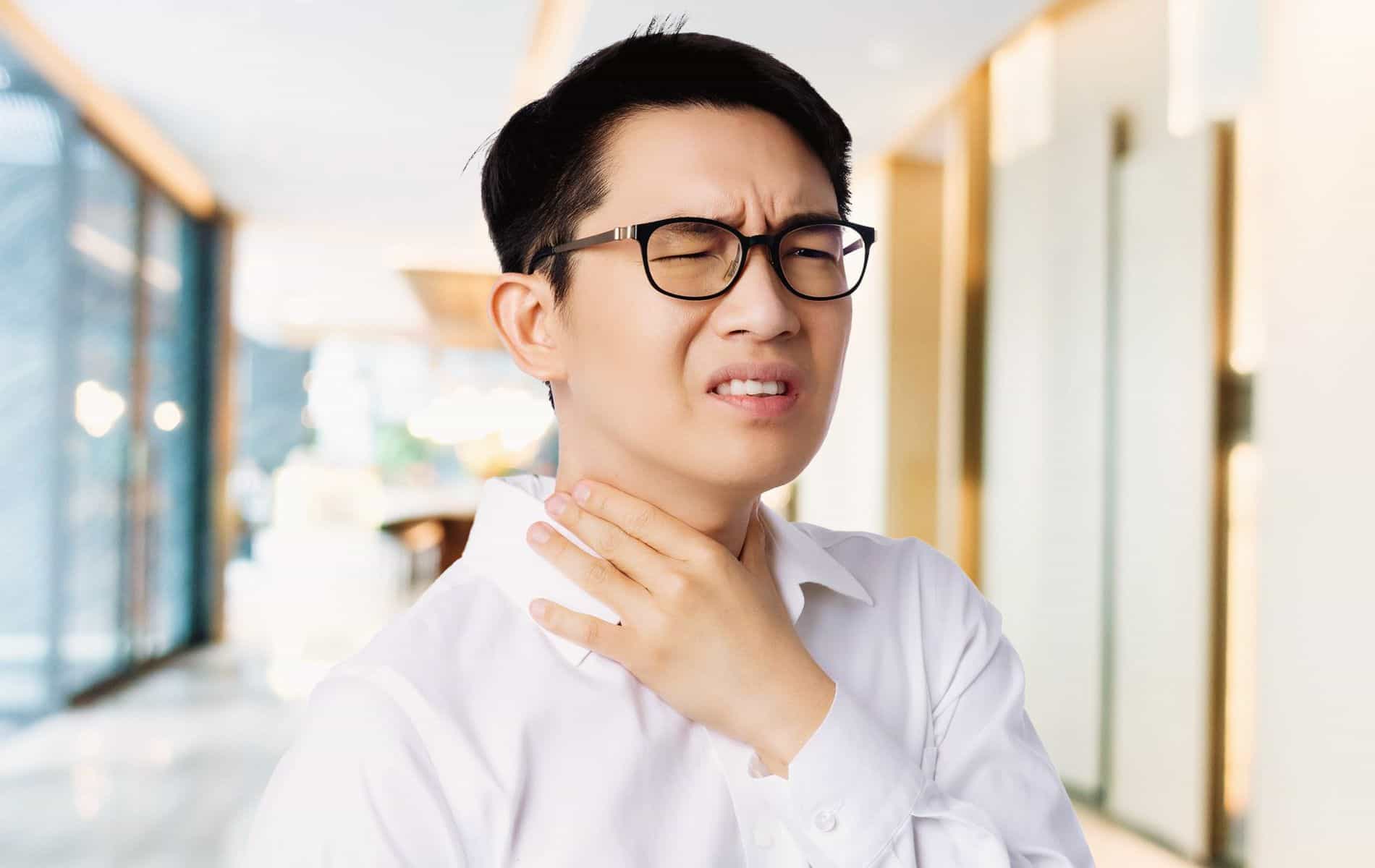Top 5 Drinks For Sore Throat Relief